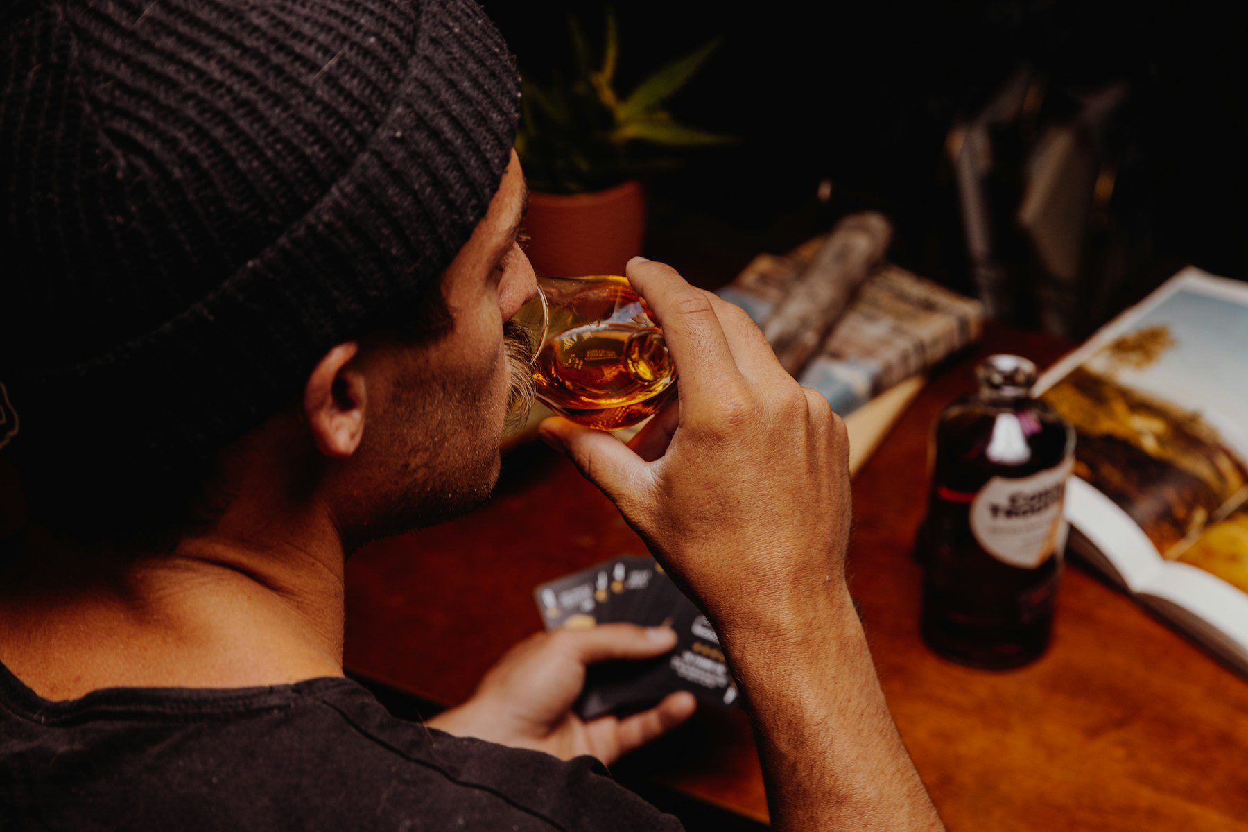 Une consommation excessive et prolongée d'alcool peut augmenter le risque de démence