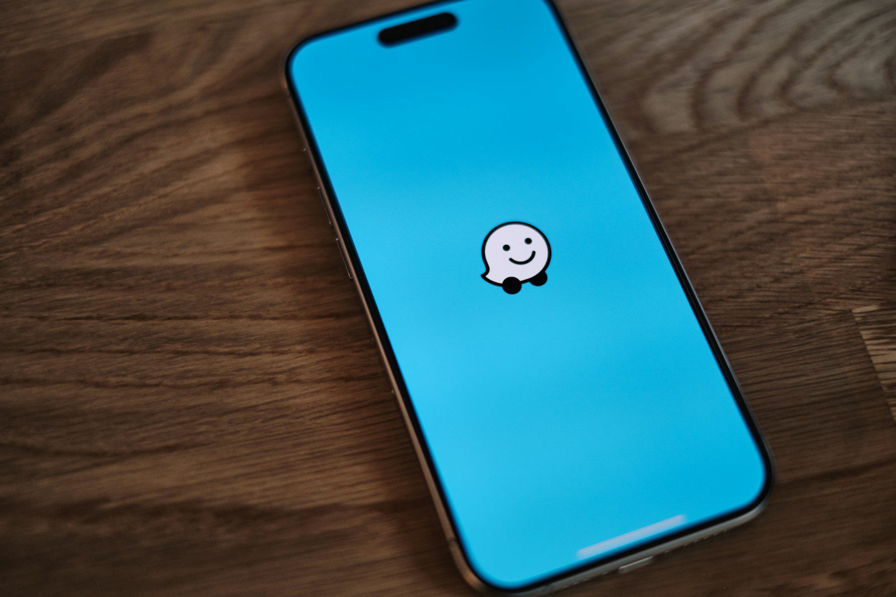 Certaines fonctionnalités de Waze peuvent vous causer des ennuis dans certains pays