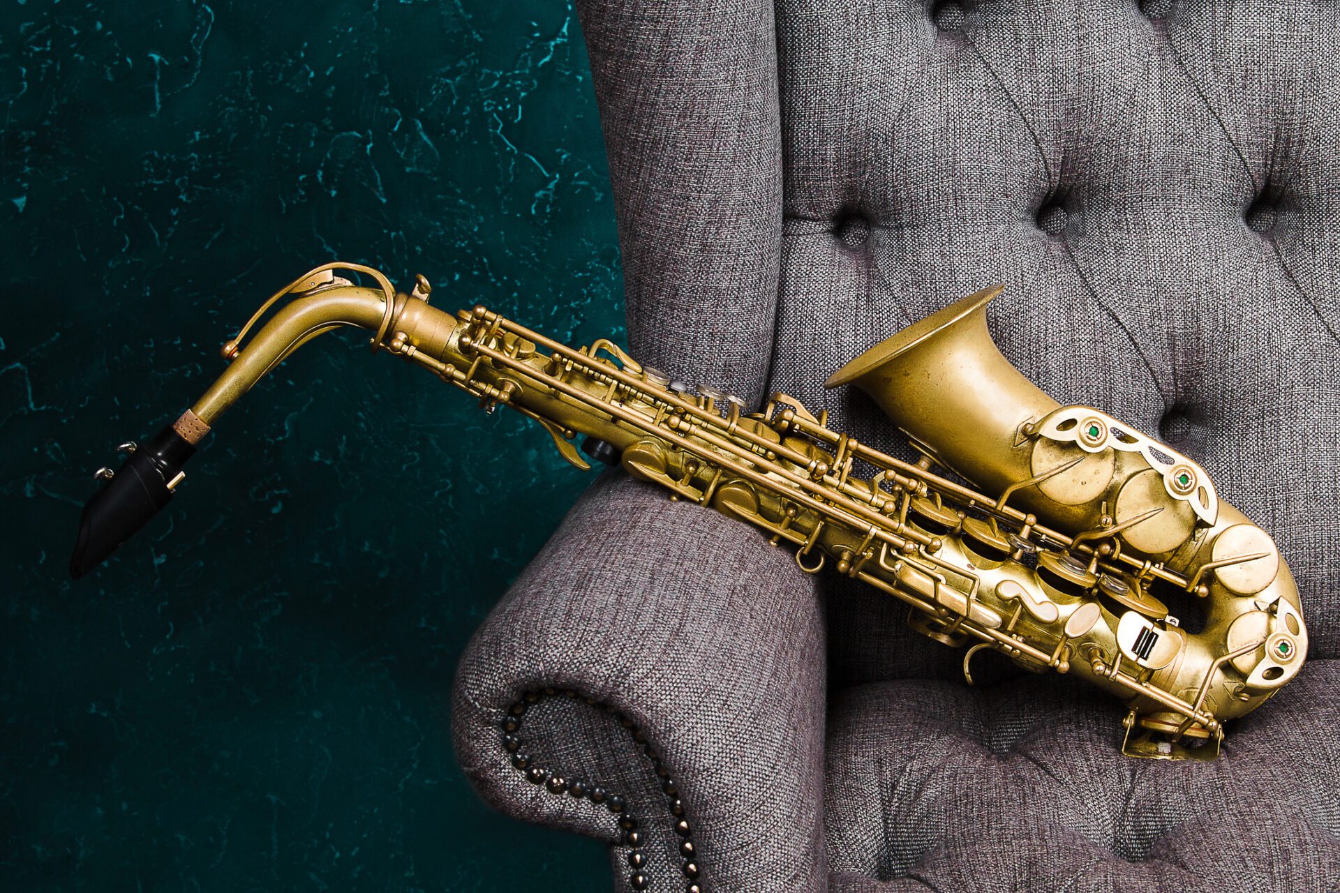 Le saxophone a été inventé par Adolphe Saxe, mais il a été dénigré.