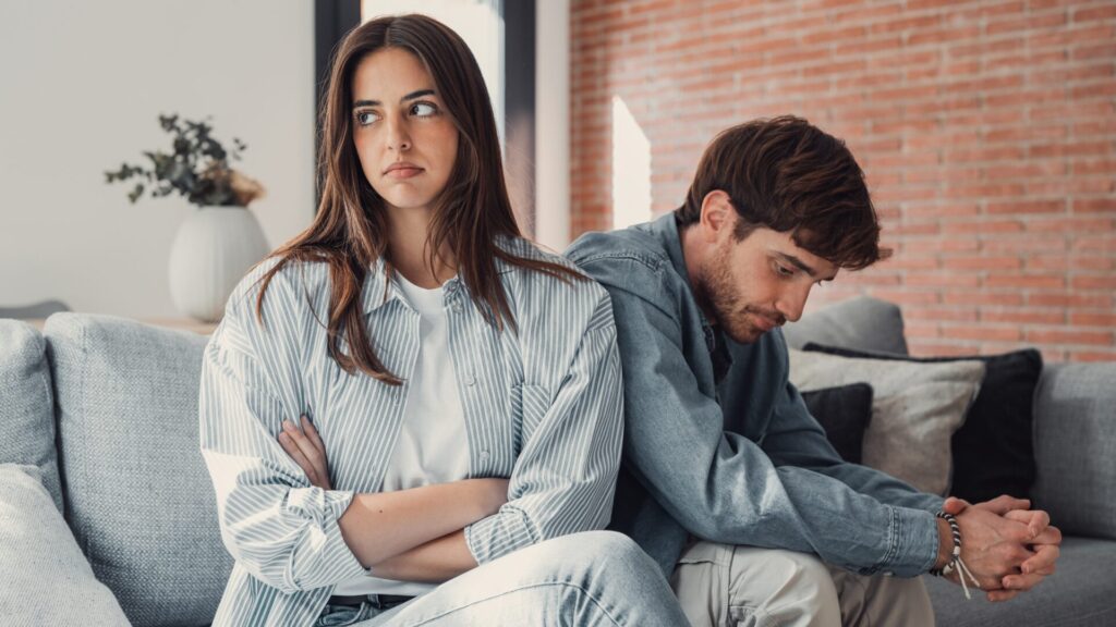 Le mois de novembre est souvent une période critique pour les couples brisés qui doivent décider de la suite des événements.