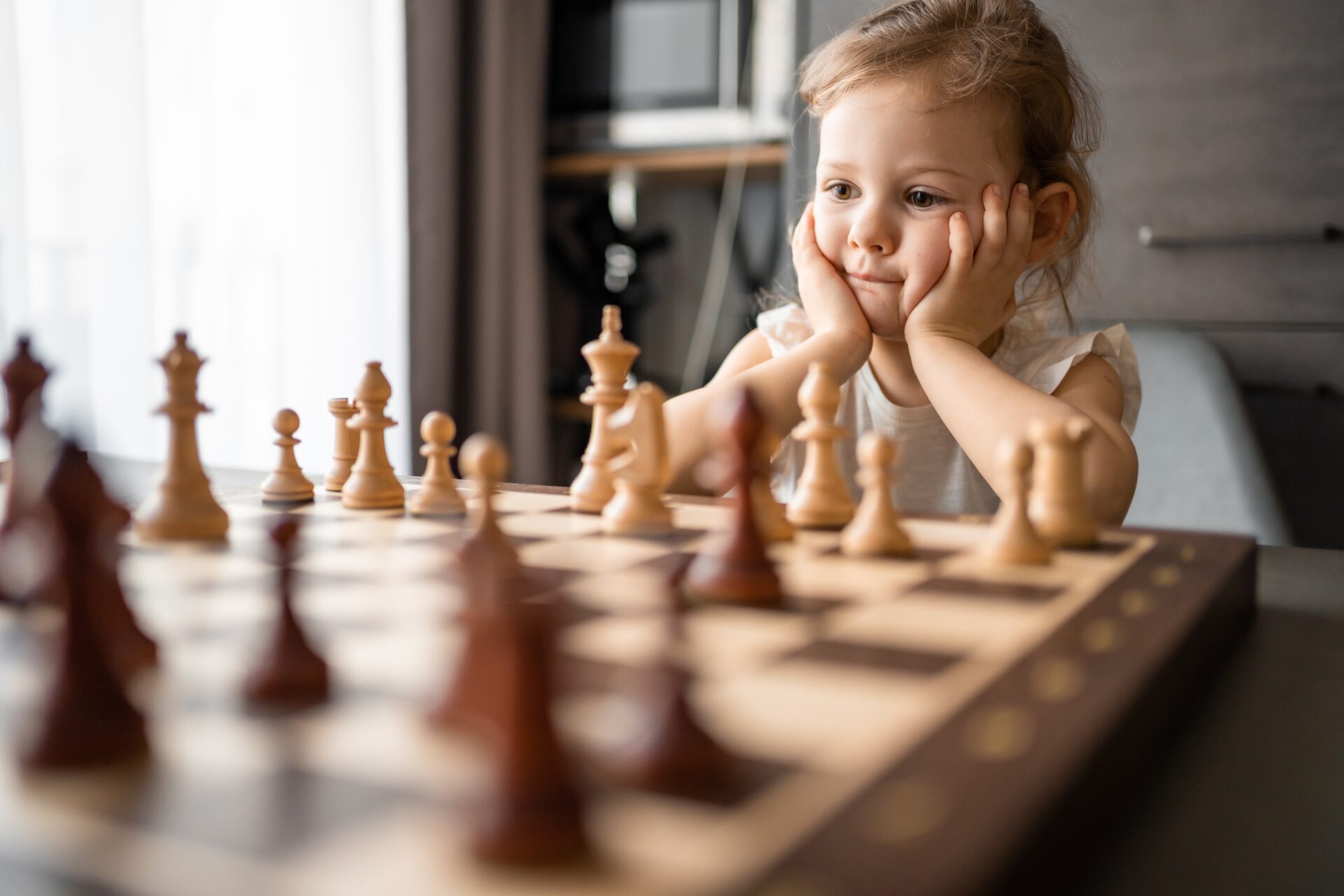 Les enfants intelligents doivent également faire l'objet d'une attention particulière, car ils risquent d'être exclus par la collectivité.