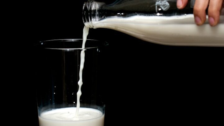 Les adultes et le lait entier : Il y a un piège dans ce lien dont on ne parle pas