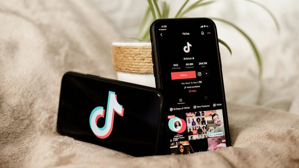 La prise de contrôle de TikTok par les alliés de Trump - ce que cela signifie pour l'Europe