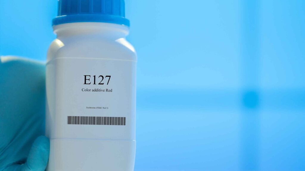 Bien entendu, les colorants alimentaires devraient être sans danger, étant donné qu'ils sont ajoutés aux aliments. Mais dans certains cas, c'est le contraire qui se produit.
