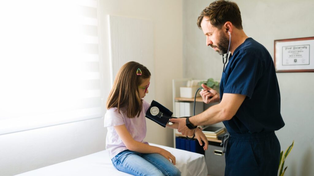 Les Polonais sont inquiets : l'hypertension chez les enfants est alarmante