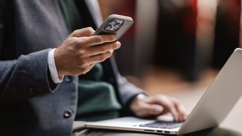 Les technologies numériques font partie intégrante de la vie quotidienne. Mais elles peuvent avoir des effets négatifs sur la santé.