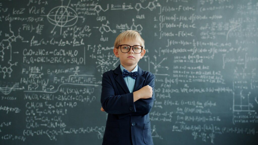 Les enfants nés en septembre ont souvent de meilleurs résultats scolaires que leurs camarades. Cela prouve-t-il quelque chose quant à leur intelligence ?