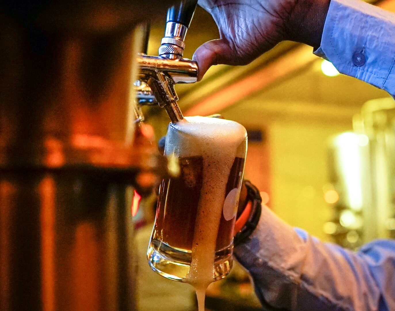 La consommation quotidienne et régulière de bière n'est pas tout à fait appropriée. Des problèmes hépatiques risquent d'apparaître très rapidement.